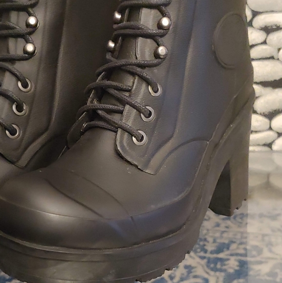 Hunter high heeled rain boots - Picture 5 of 9